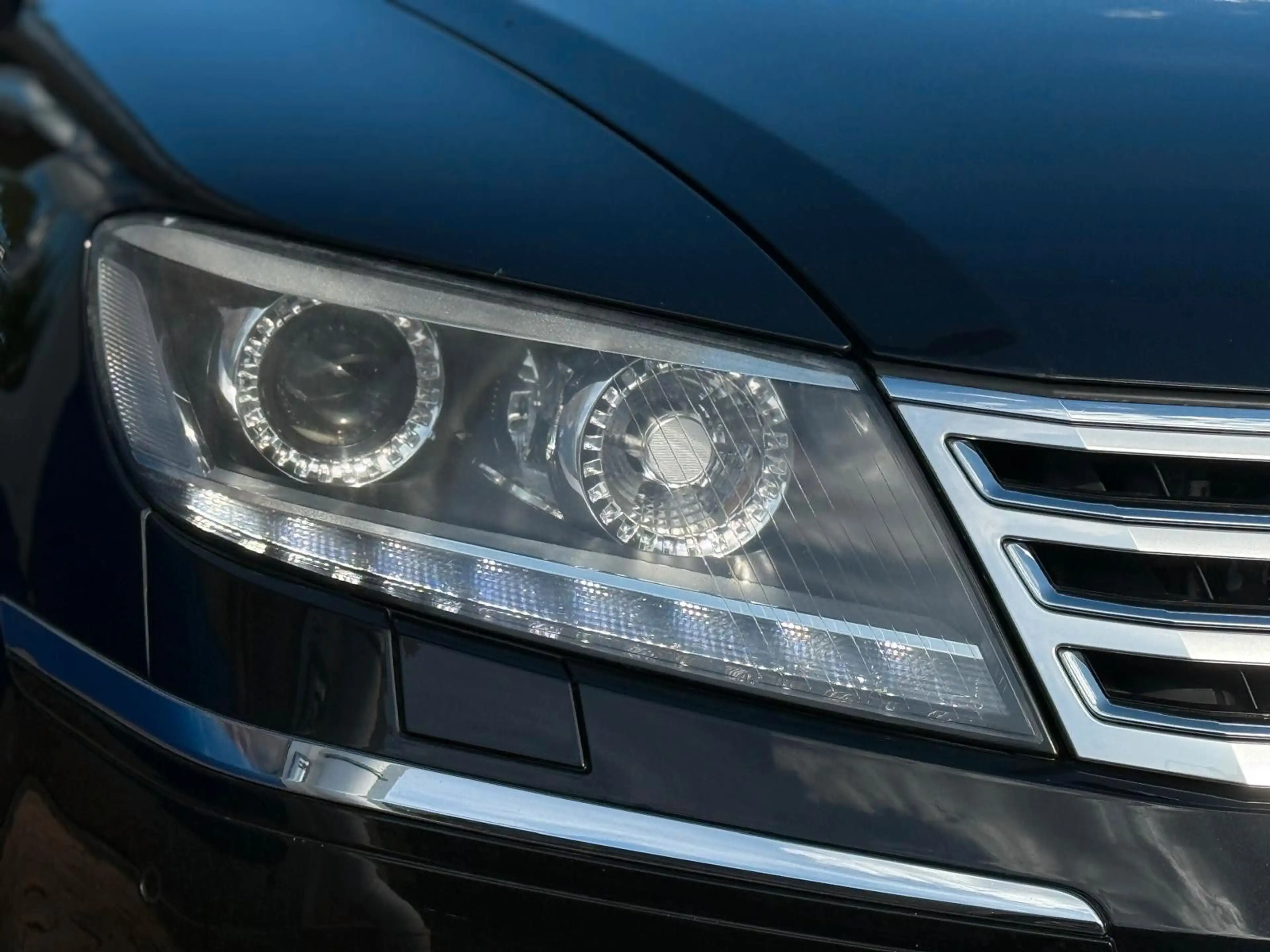 Volkswagen Phaeton V6 TDI 5-Sitzer 4Motion — photo 4