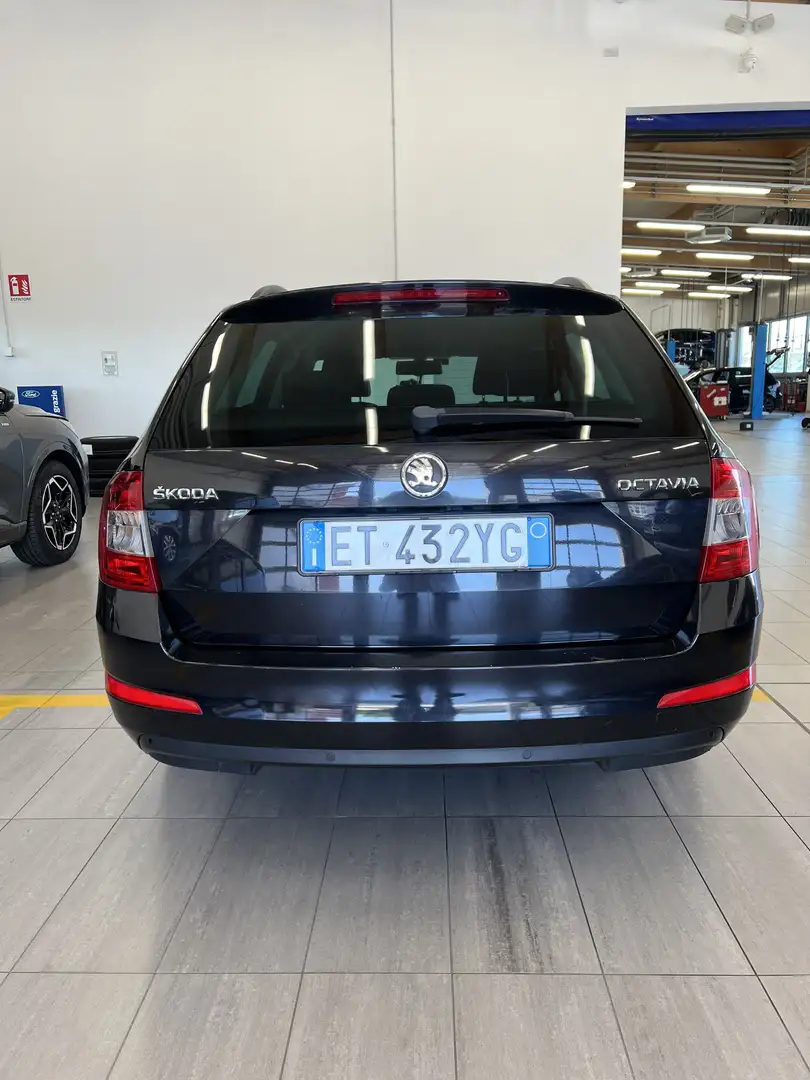 Skoda Octavia Wagon 1.6 tdi cr Elegance 105cv - 2