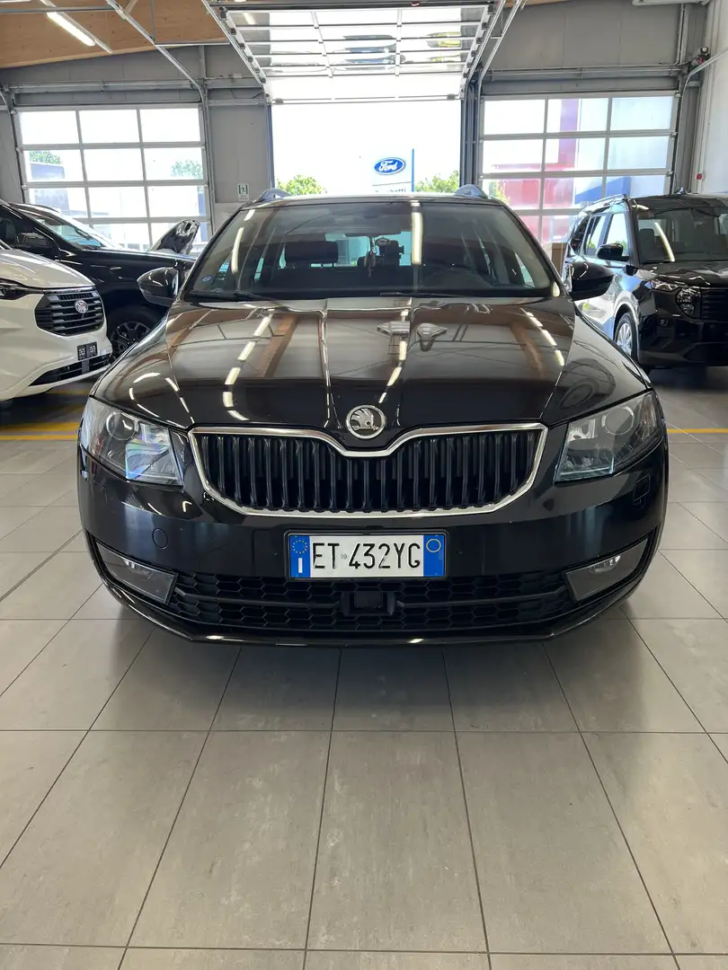 Skoda Octavia Wagon 1.6 tdi cr Elegance 105cv - 1