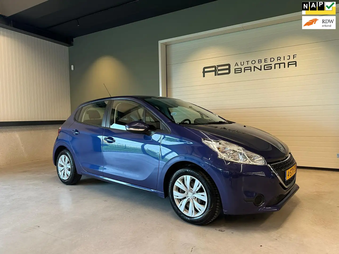 Peugeot 208 1.2 VTi 5-DEURS ACTIVE/AIRCONDITIONING/NAVIGATIE/I Blauw - 1