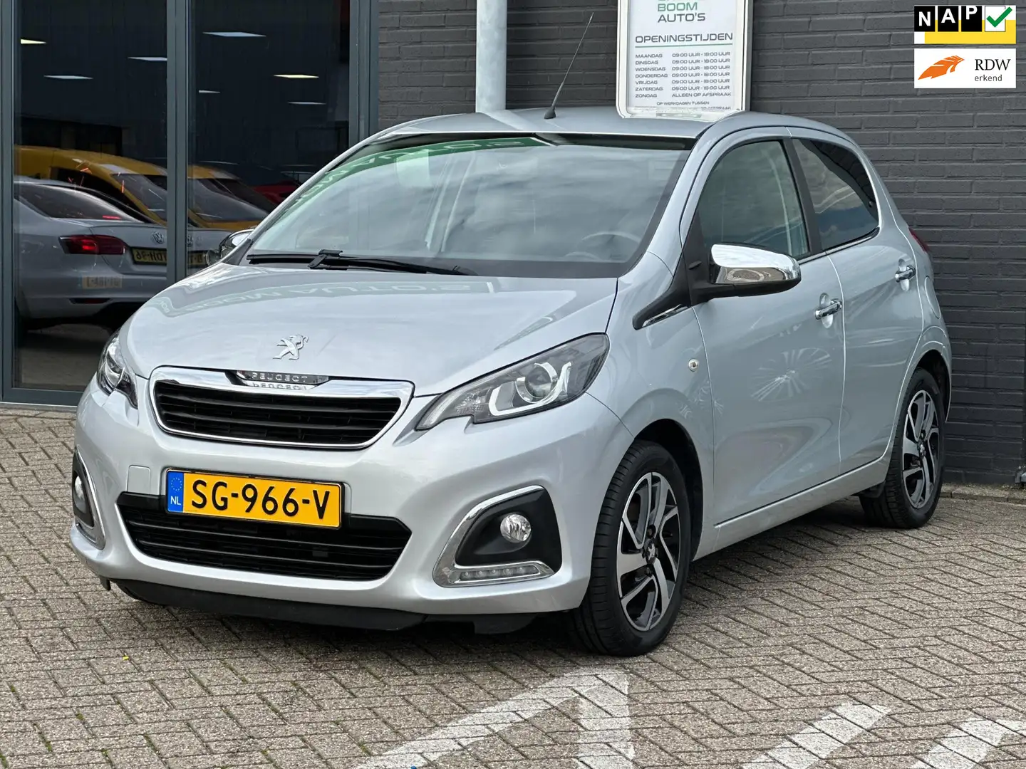 Peugeot 108 1.0 e-VTi Allure/1STE EIG/CAMERA/NL-AUTO NAP!! Gris - 1