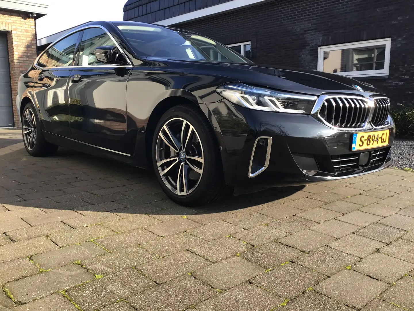 BMW 630 GT High Exec. Luxury Line Pano/ Hud/ Trekh Nieuwst Schwarz - 2