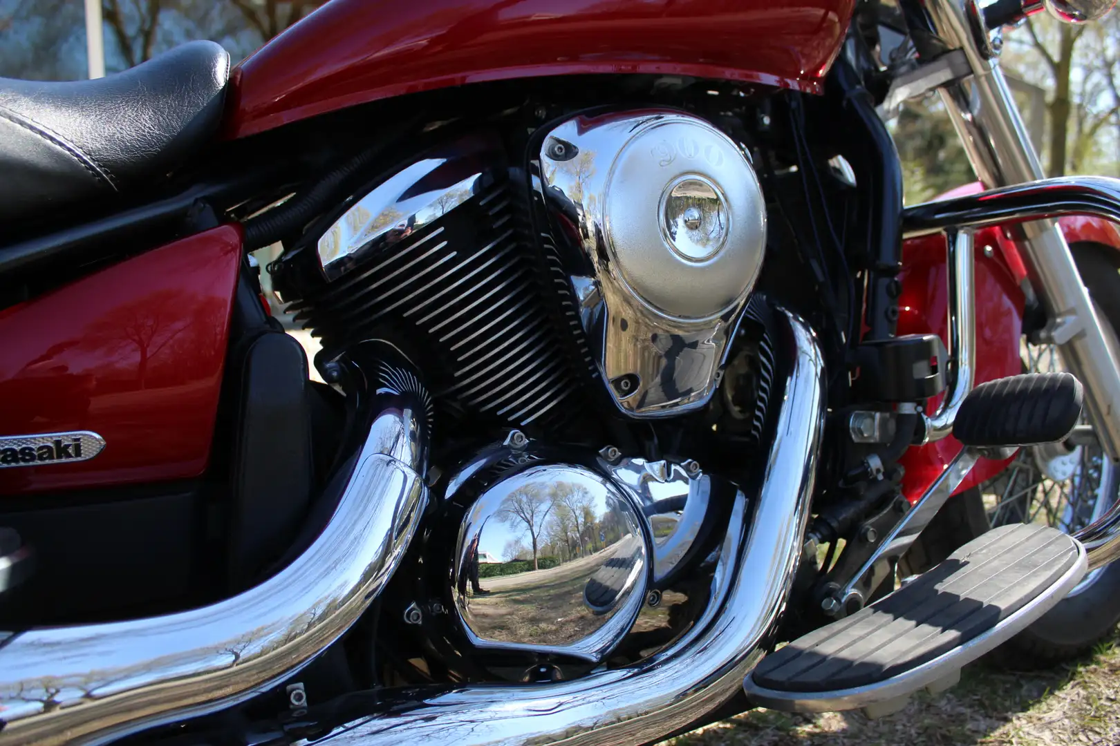 Kawasaki VN 900 Classic Roşu - 2