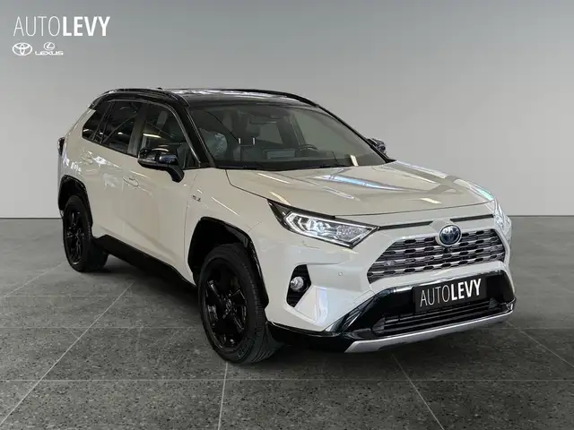 Toyota RAV4 view 8
