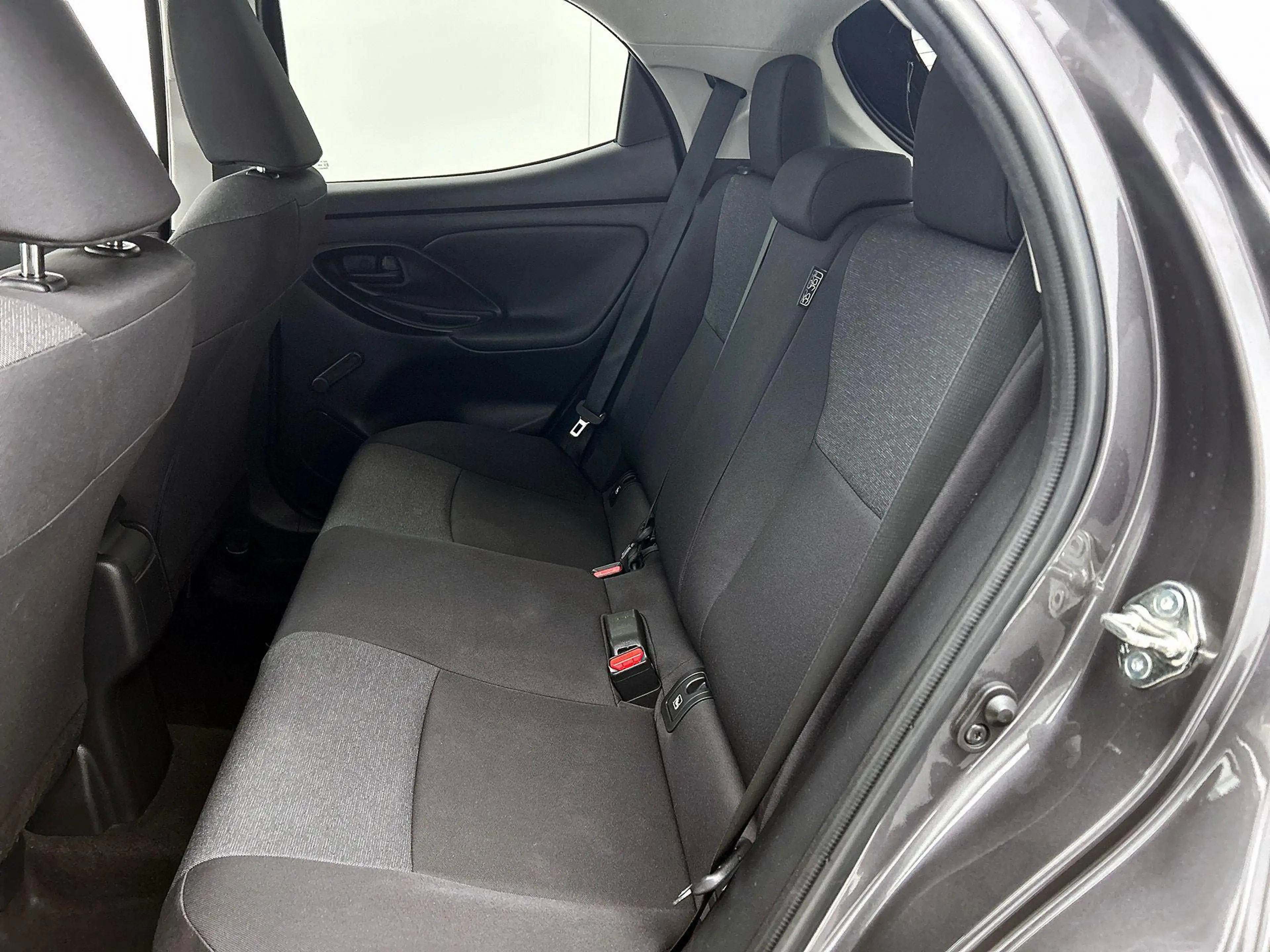 Mazda 2 Hybrid 1.5 Pure CARPLAY | CRUISE — photo 31