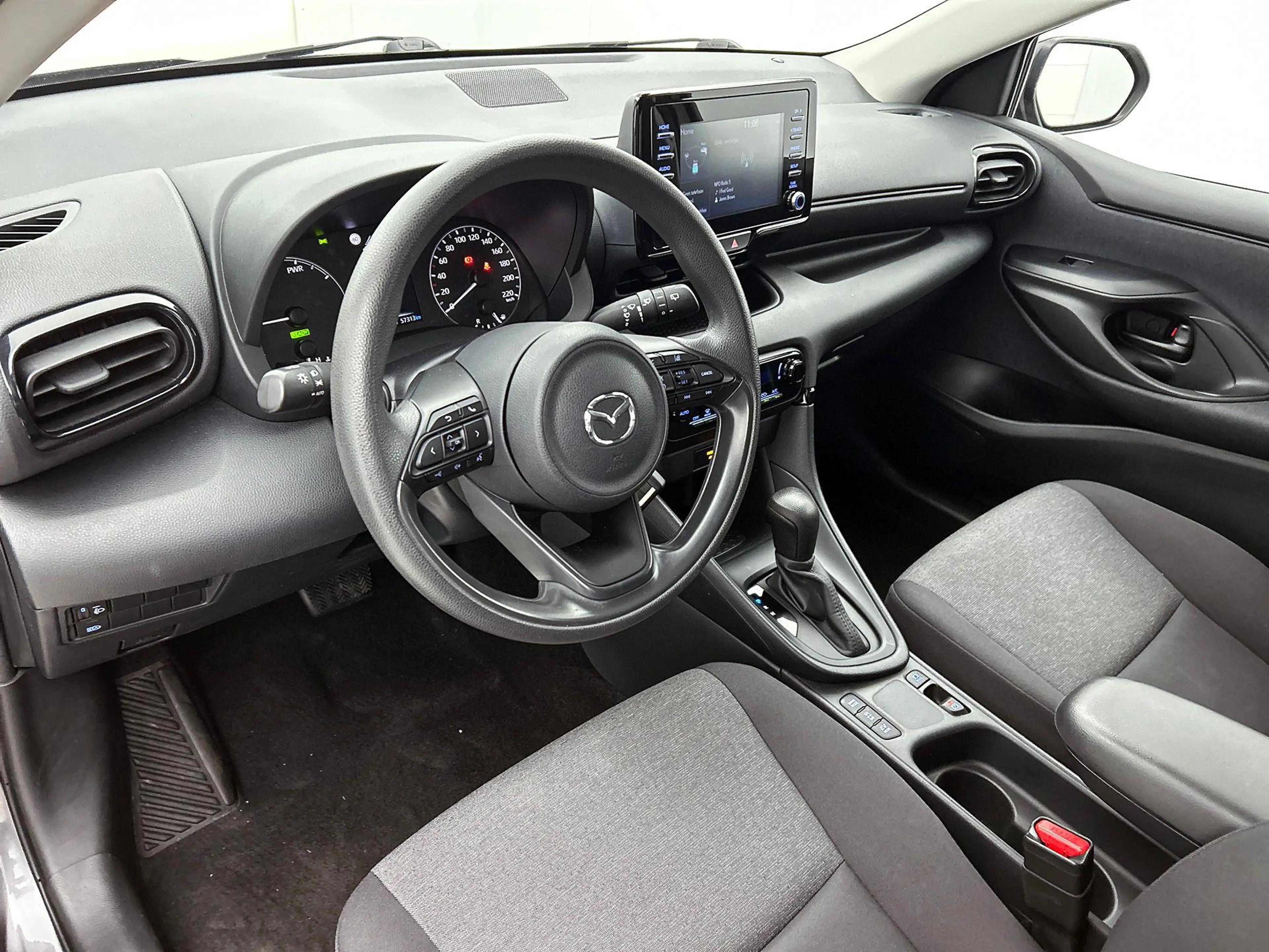 Mazda 2 Hybrid 1.5 Pure CARPLAY | CRUISE — photo 18