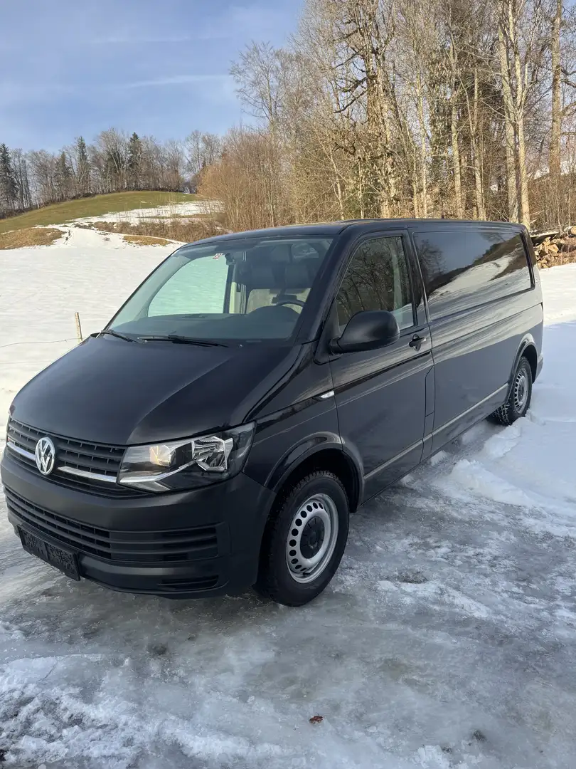 Volkswagen T6 Transporter - 1