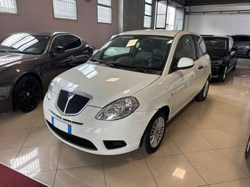 Ypsilon II  1.2 8v Elle NEOPATENTATI OK