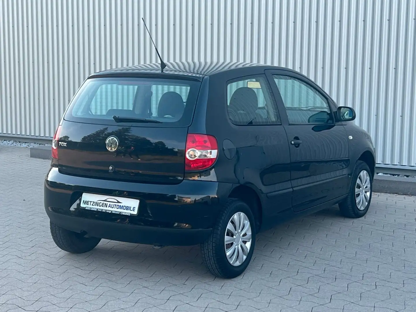 Volkswagen Fox Basis.Tüv-Neu Nero - 1