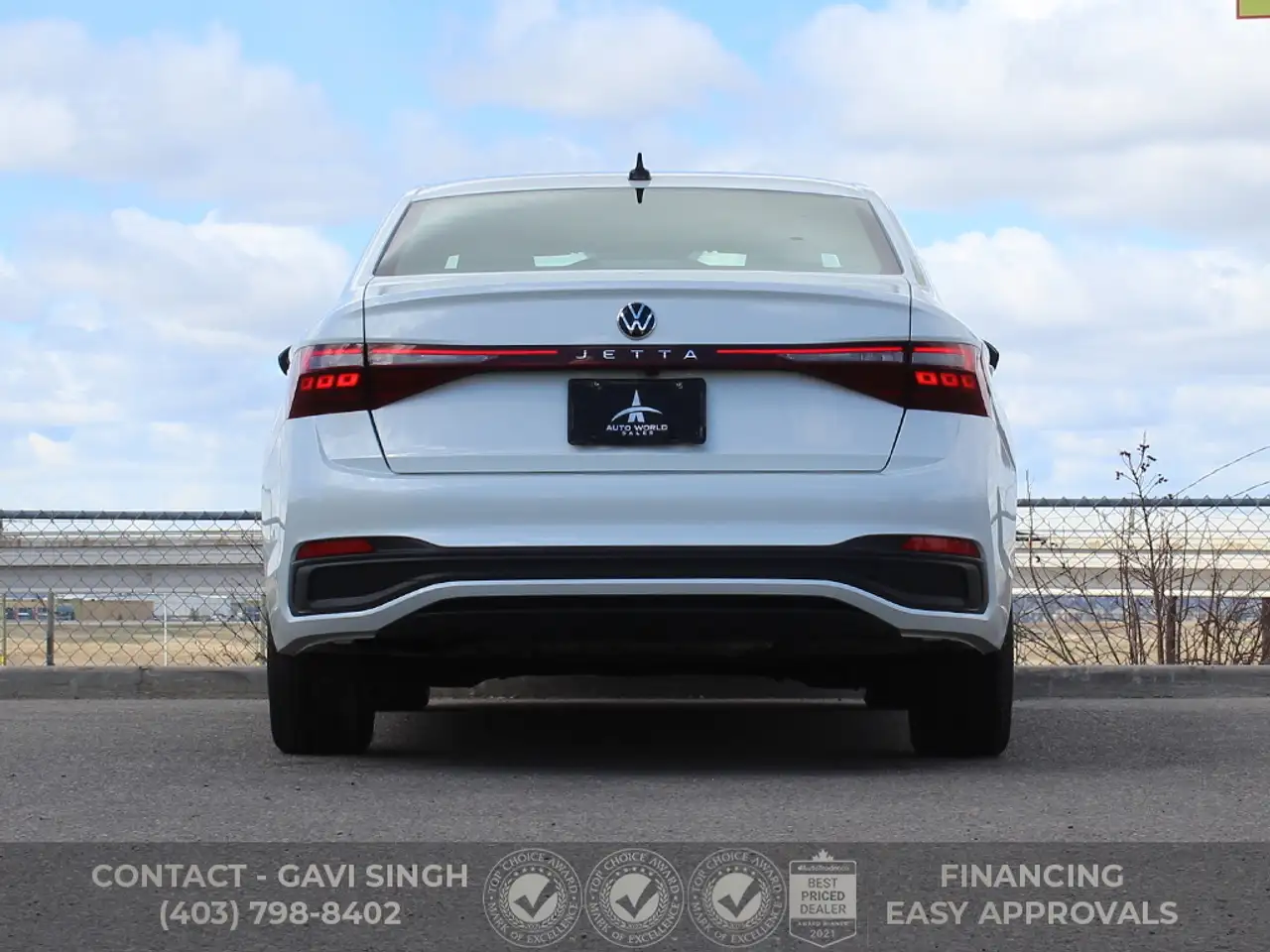 Volkswagen Jetta снимка Volkswagen Jetta