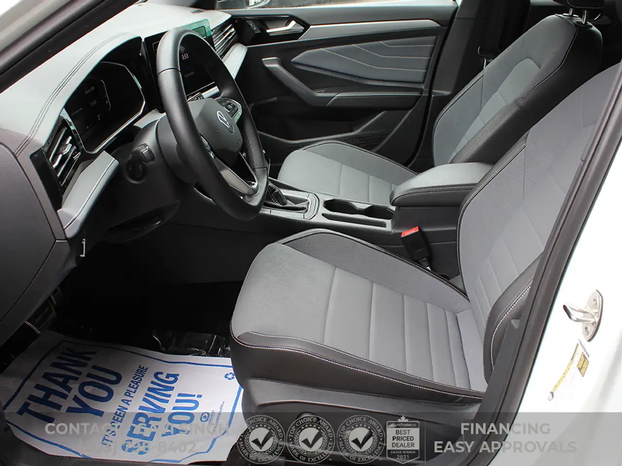 Volkswagen Jetta снимка Volkswagen Jetta