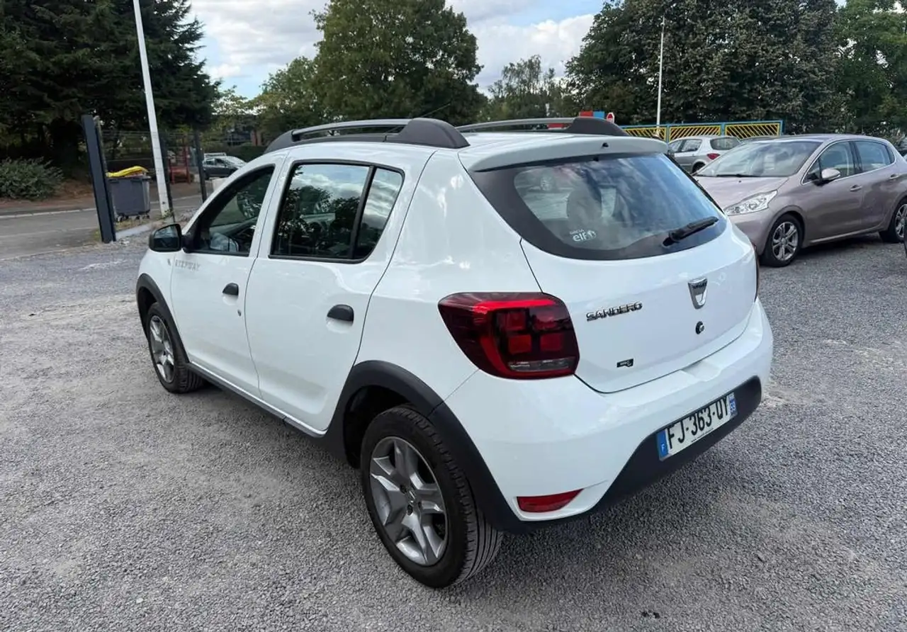 Dacia Sandero Sandero Stepway — photo 5