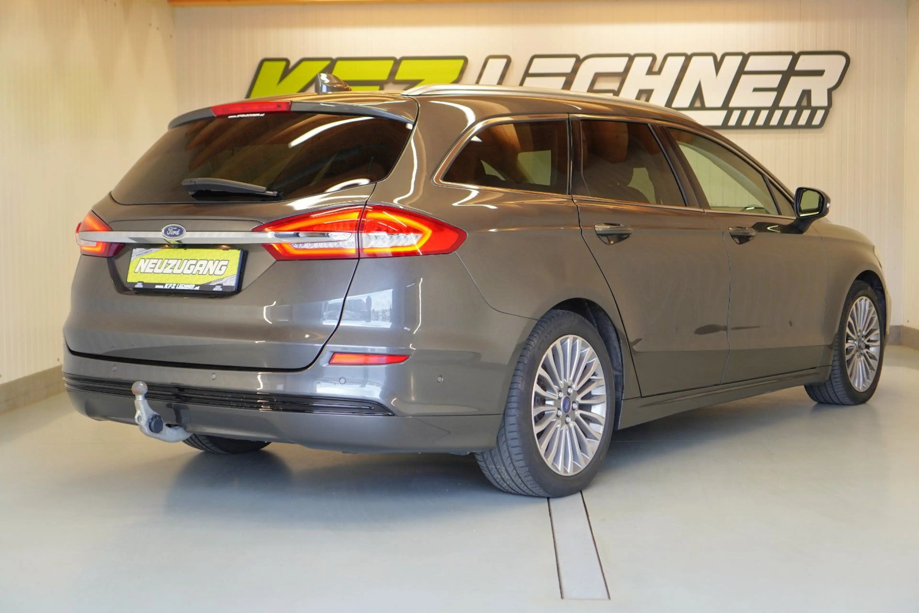Ford Mondeo Turnier 2.0 EcoBl. "Titanium" AHK*SITZH*NAVI*ACC — photo 4