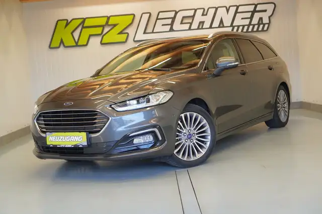 Ford Mondeo view 8