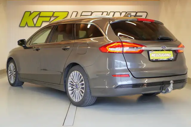 Ford Mondeo view 7