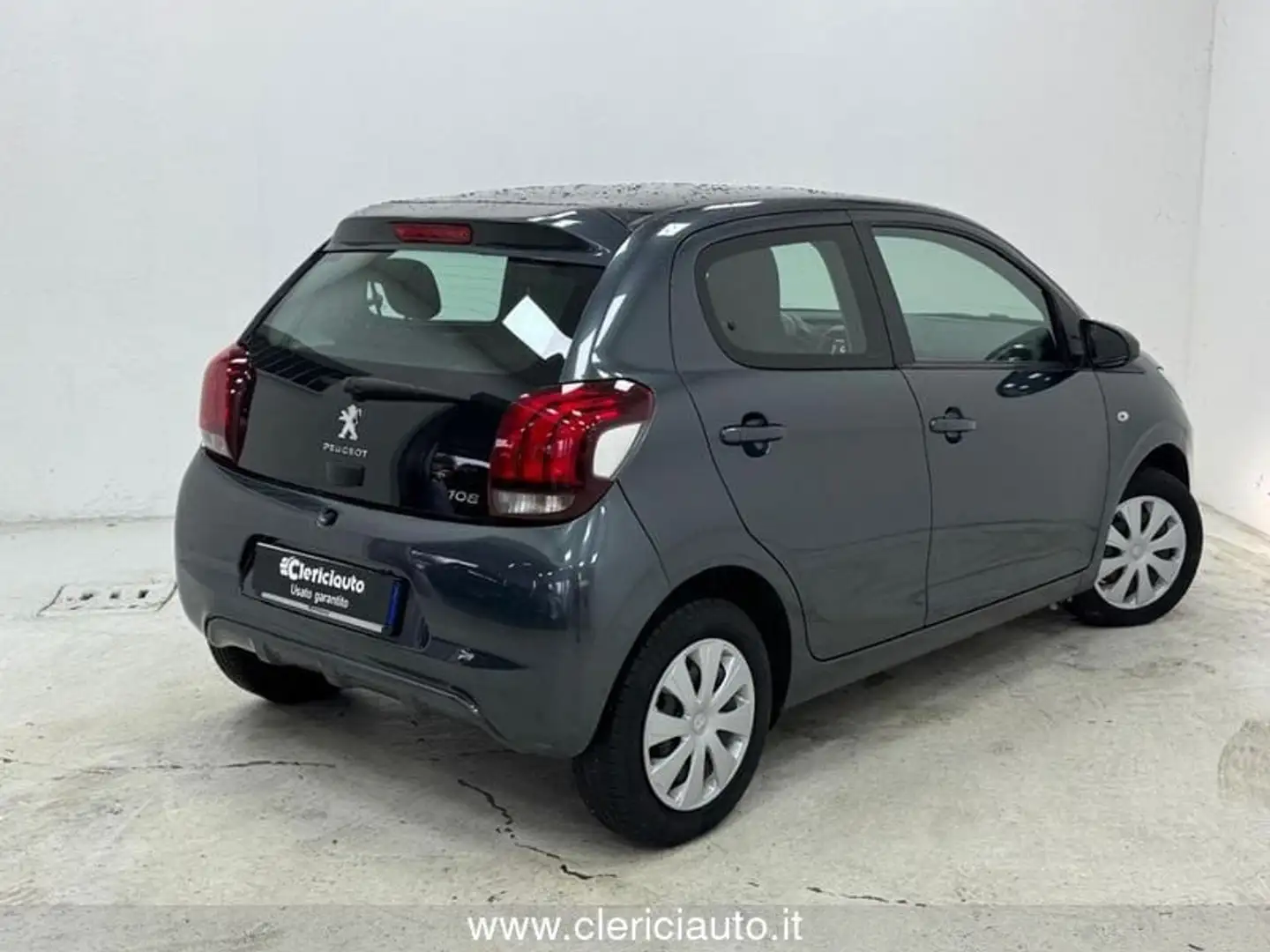 Peugeot 108 VTi 72 S&S 3 porte Active Grigio - 2