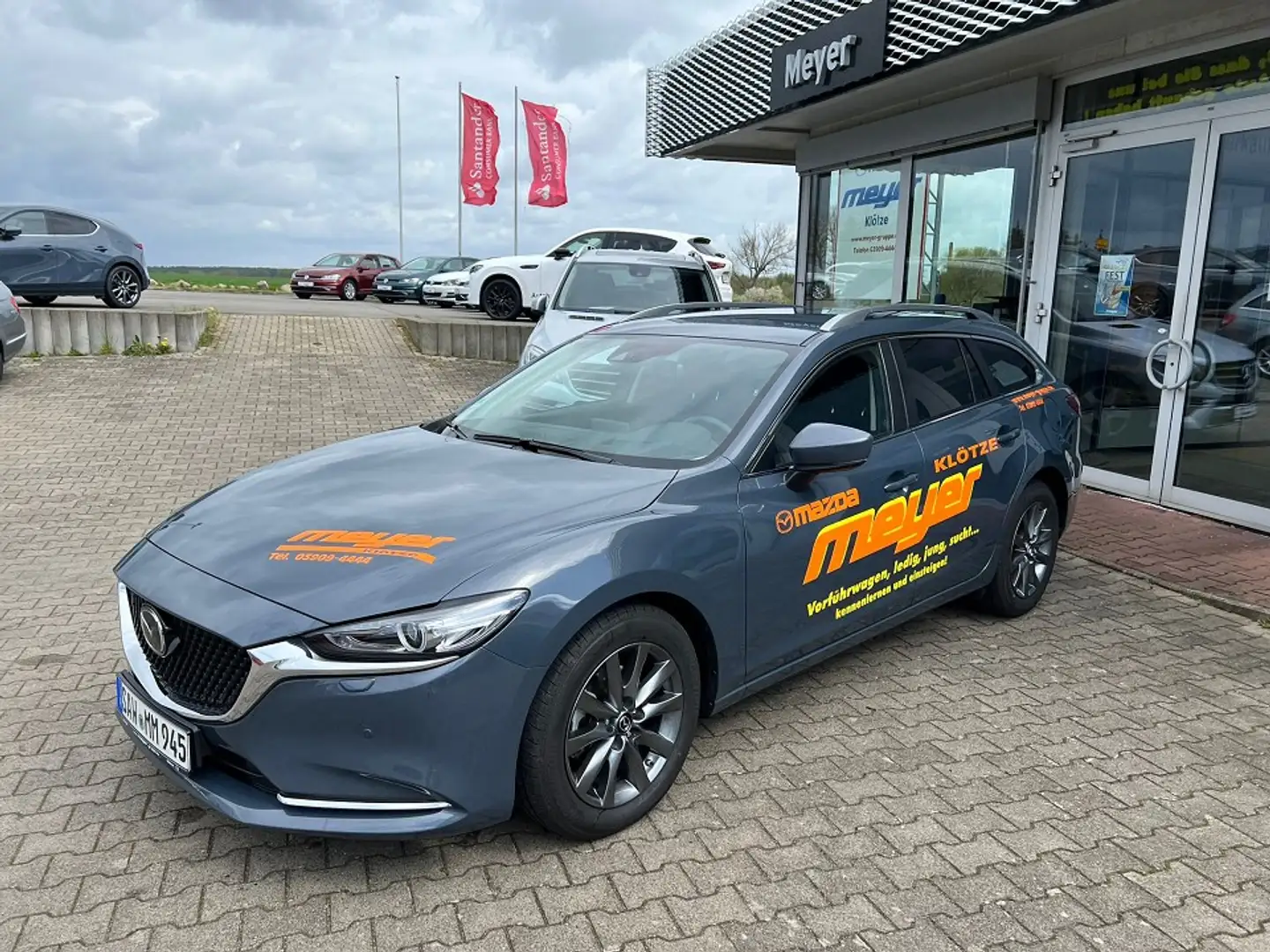 Mazda 6 Kombi Exclusive-Line Grau - 2