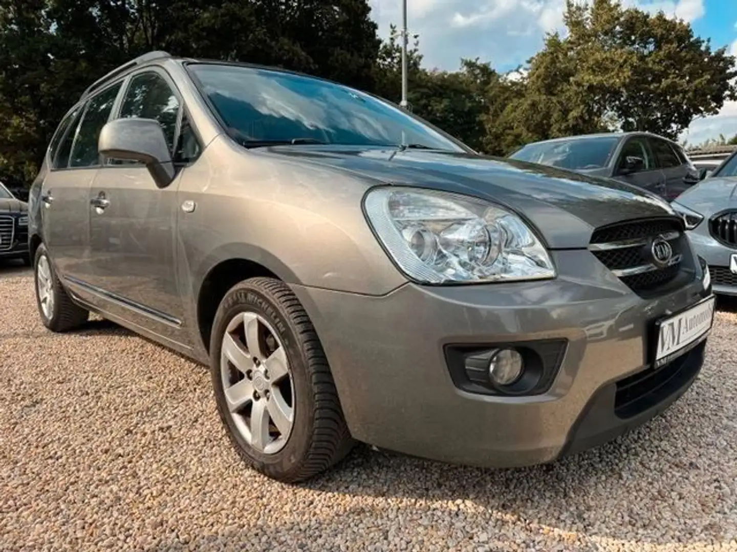 Kia Carens 2.0 CVVT EX 7Sitz*1.Hand*Klima Grau - 2