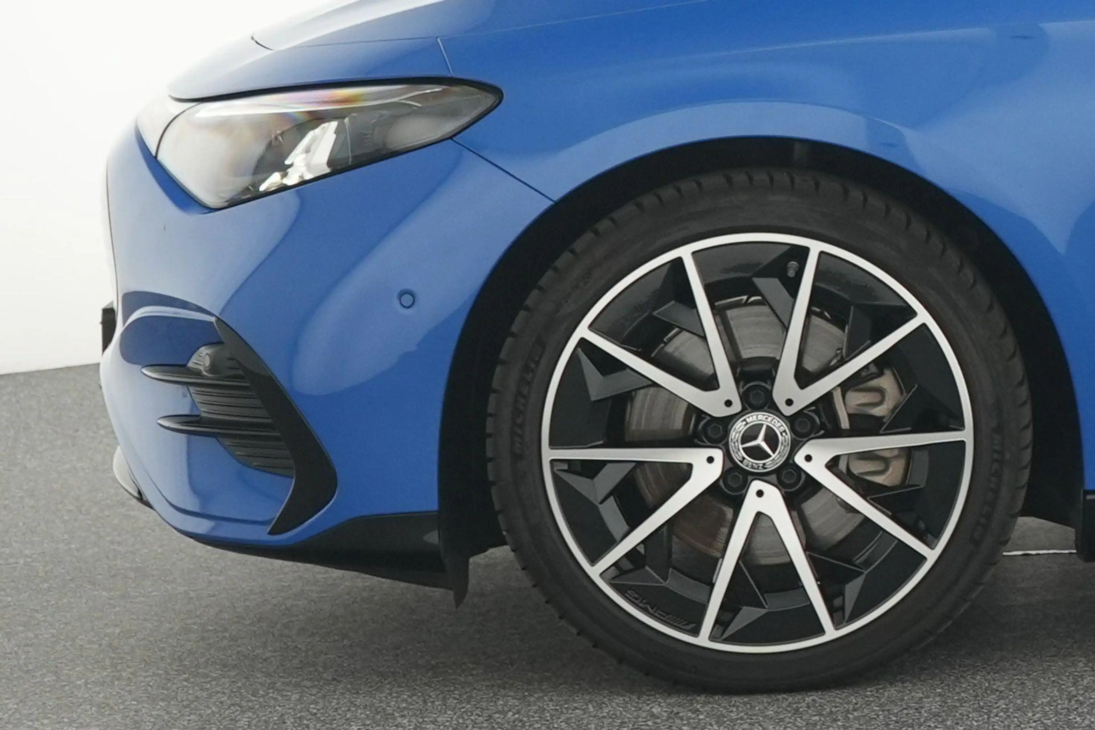 Mercedes-Benz CLA 250 250+ AMG Line — photo 5