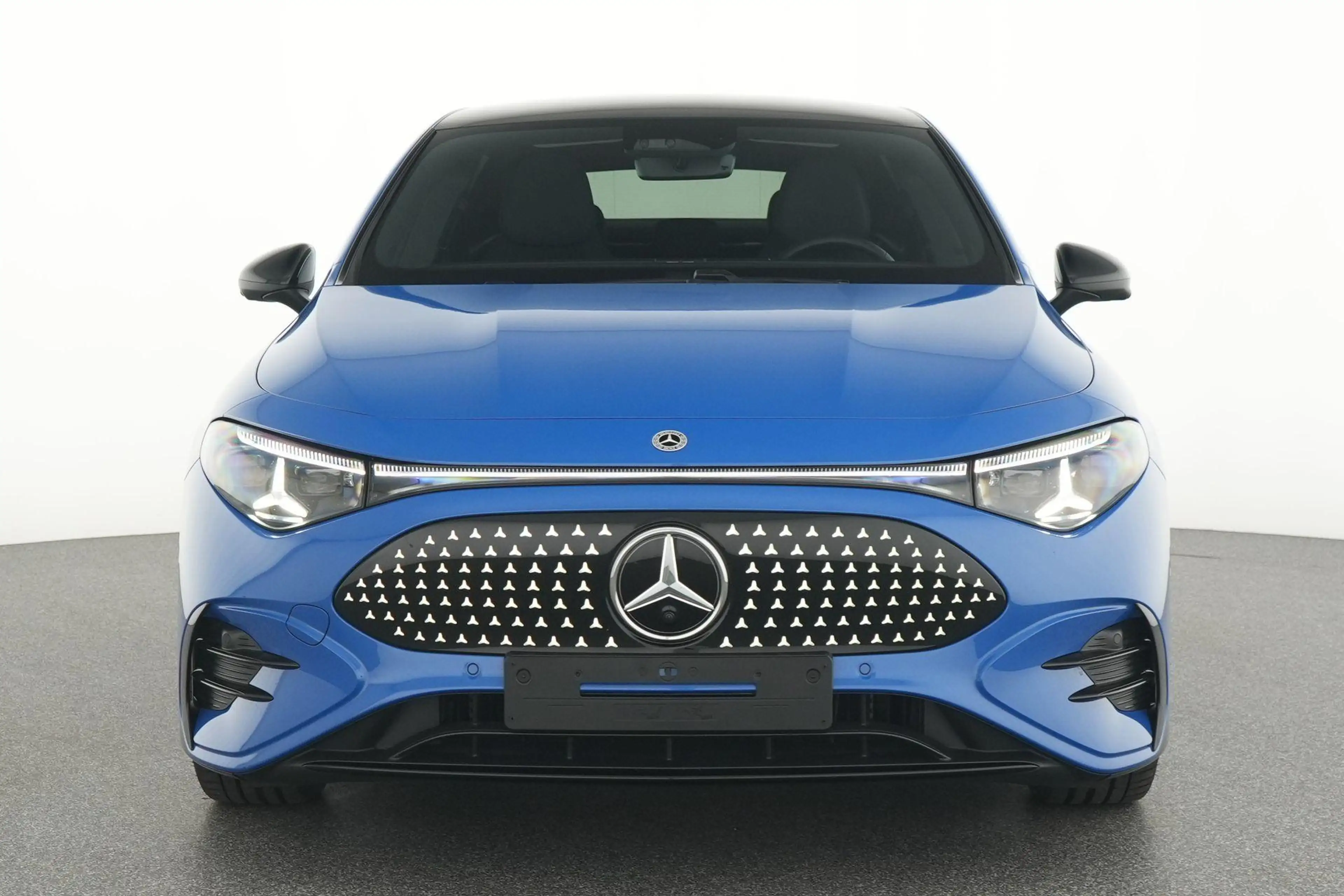 Mercedes-Benz CLA 250 250+ AMG Line — photo 6
