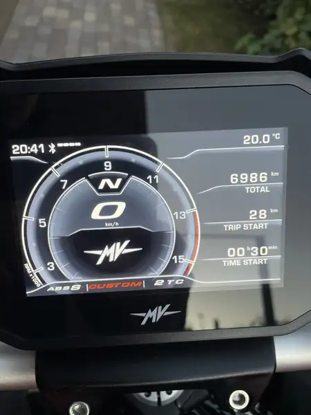 MV Agusta Brutale 800 - foto 7
