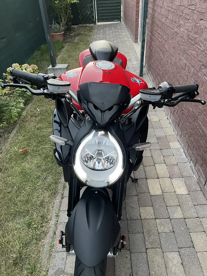MV Agusta Brutale 800 Rosso Rojo - 2