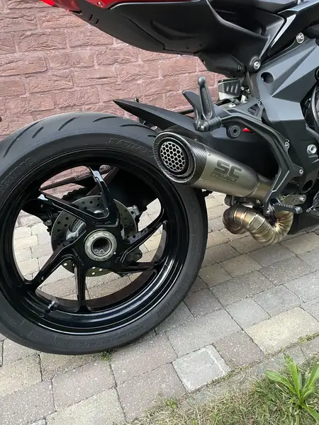 MV Agusta Brutale 800 - foto 4