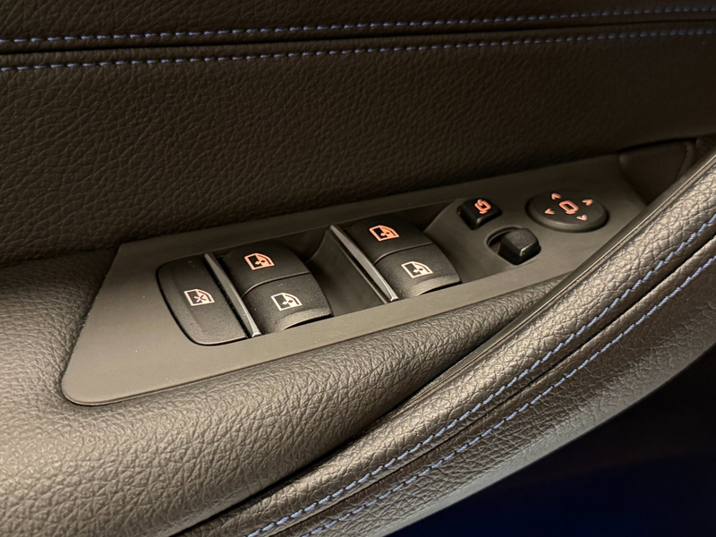 BMW 530 5-serie Touring 530e M-Sport Aut Panoramadak Camer — photo 38