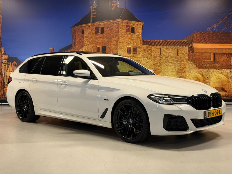 BMW 530 5-serie Touring 530e M-Sport Aut Panoramadak Camer — photo 15