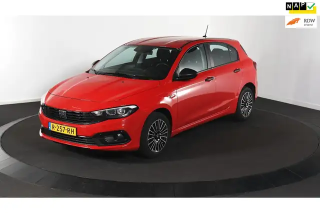 Fiat Tipo 1.5 Hybrid Street + TREKHAAK/APPLE CARPLAY/CRUISE