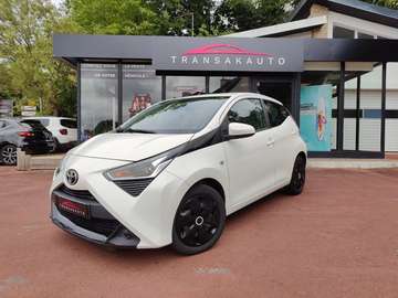 1.0 vvt-i x-play