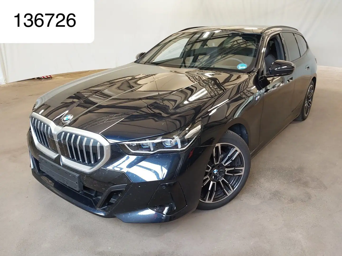 BMW 520 M Sport DrivingProf Autobahn Memory HeadUp Schwarz - 1