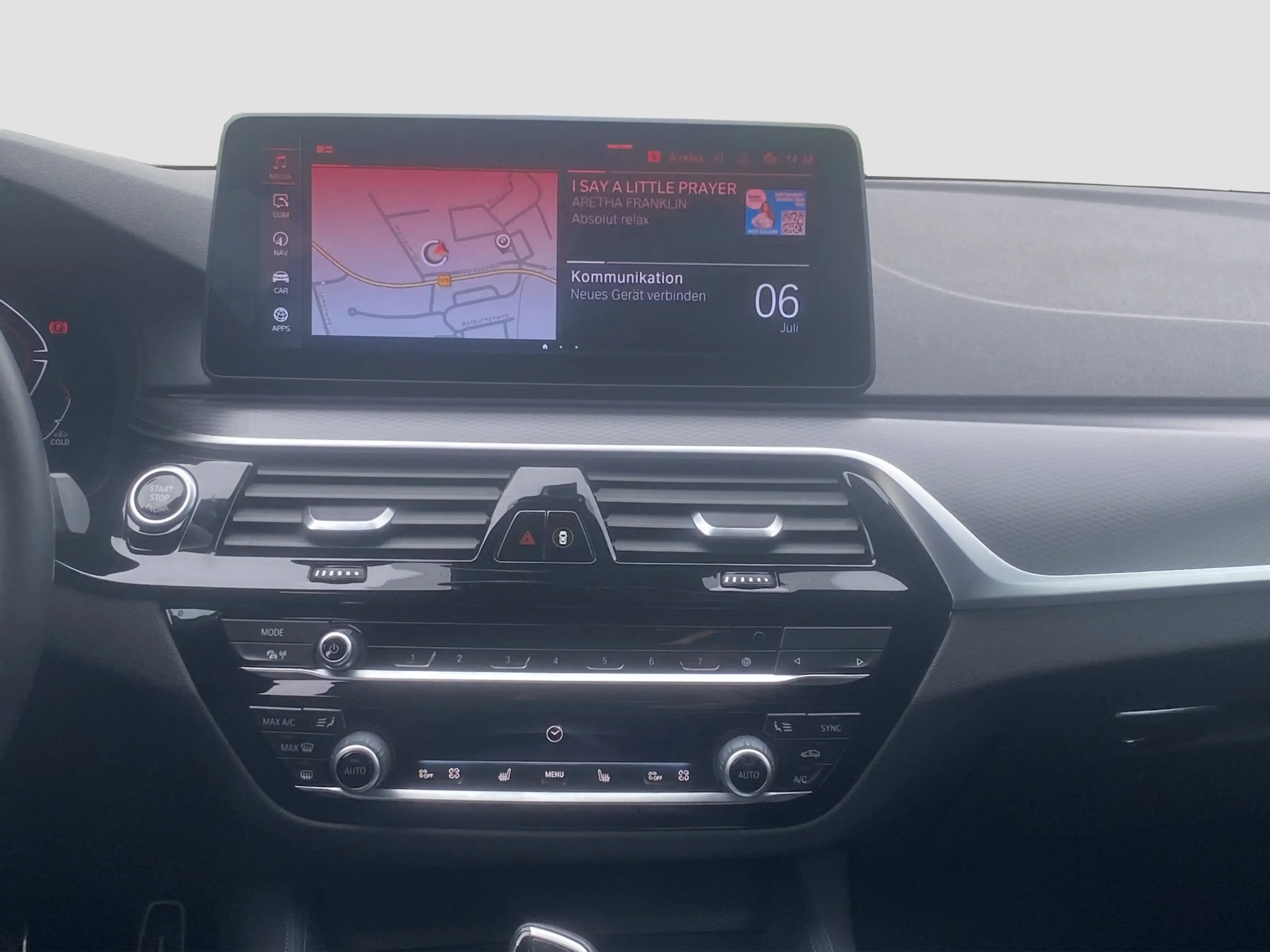 BMW 520 d xDrive Touring ///M-Sport ACC Laser SpurAss HUD — photo 14