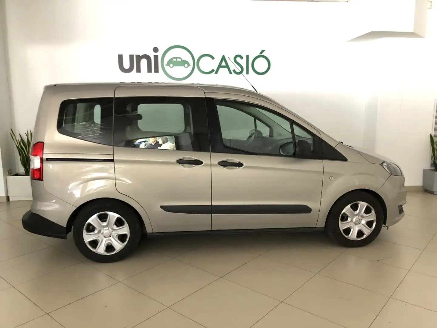Ford Tourneo Connect 1.0 Ecoboost Titanium Beige - 2