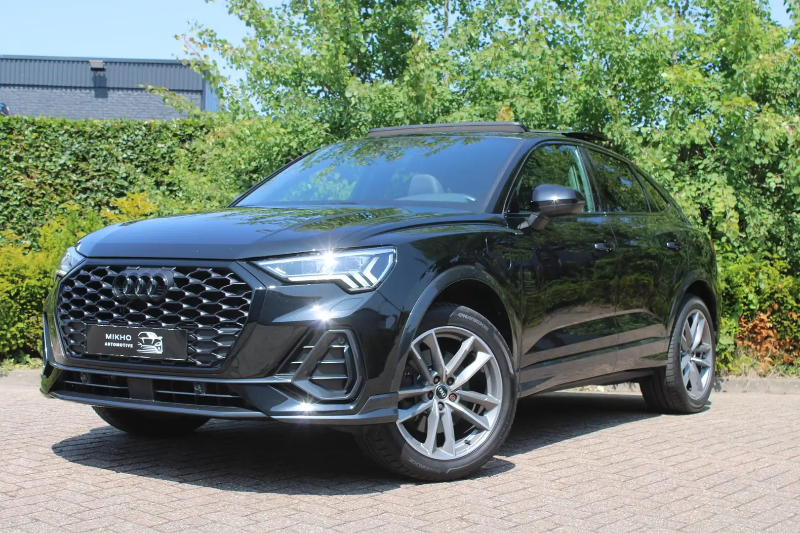 Audi Q3 Sportback 45 TFSI e S-Line | Panoramadak | Camera Zwart - 1
