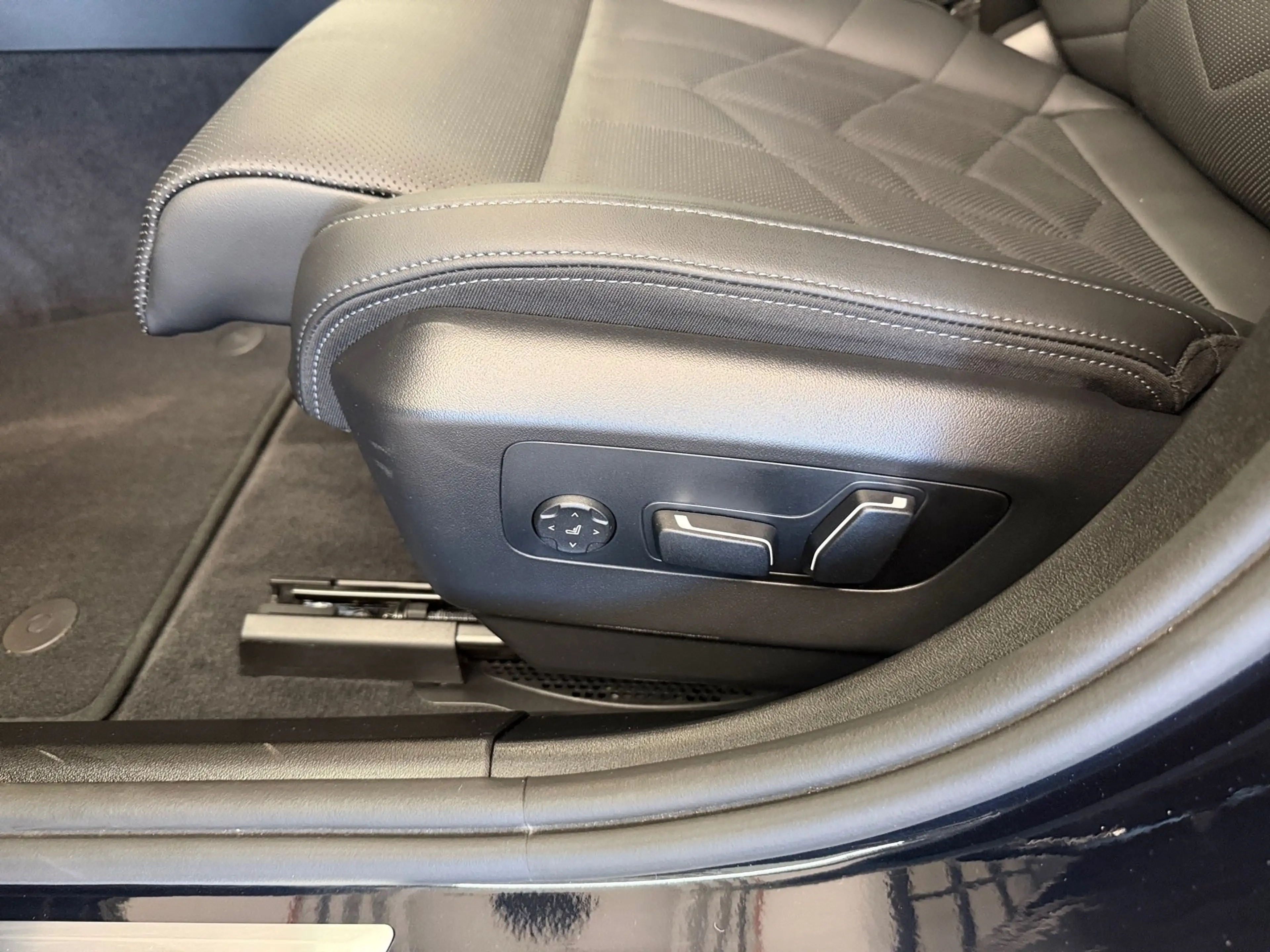 BMW 540 d xDrive — photo 6