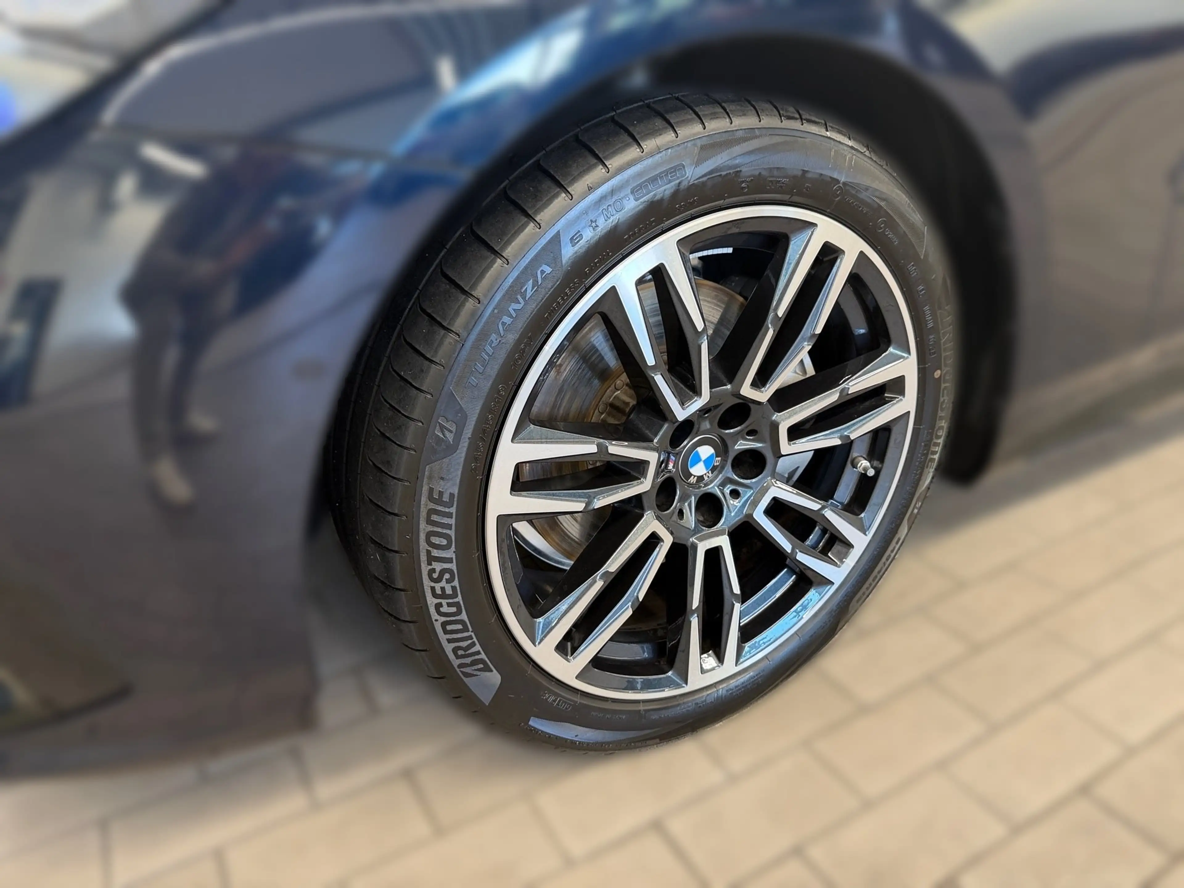 BMW 540 d xDrive — photo 3