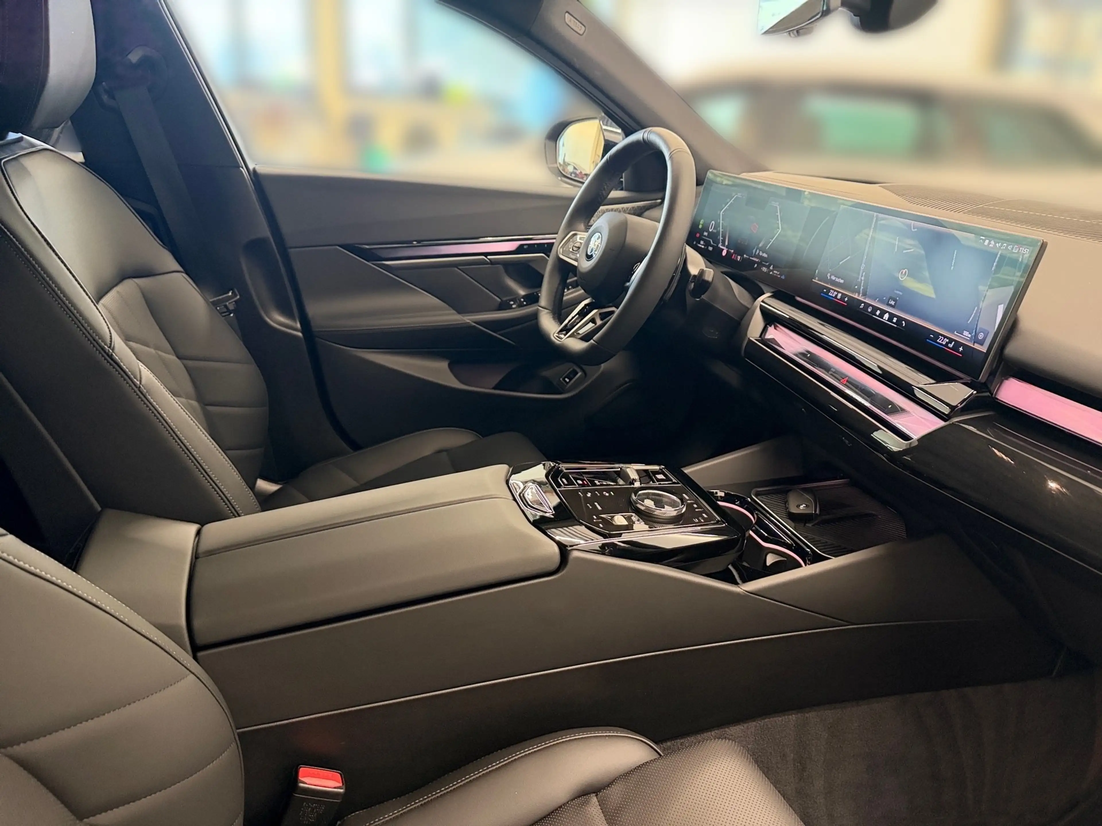 BMW 540 d xDrive — photo 13