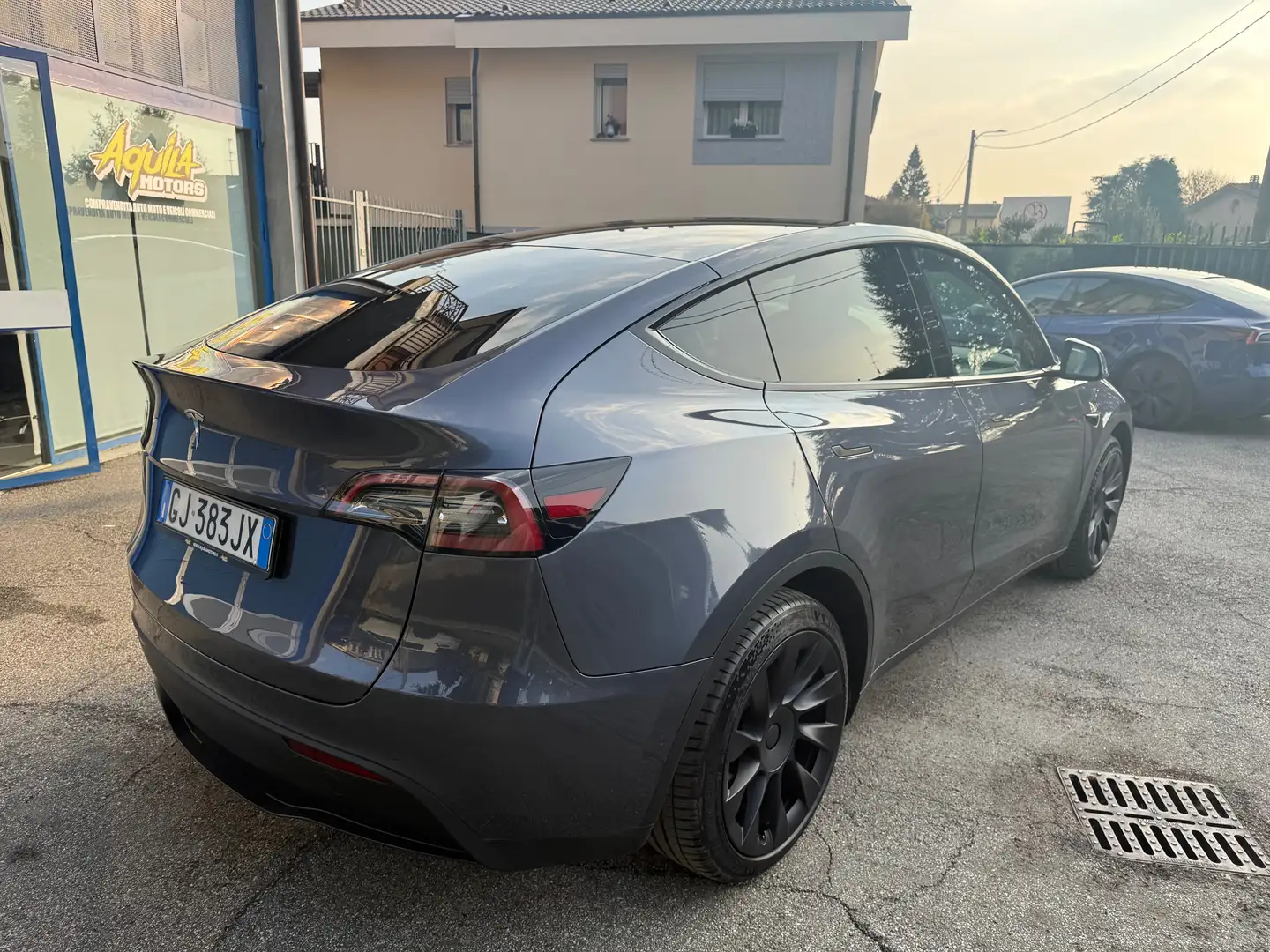 Tesla Model Y Model Y Long Range Dual Motor awd Grigio - 2