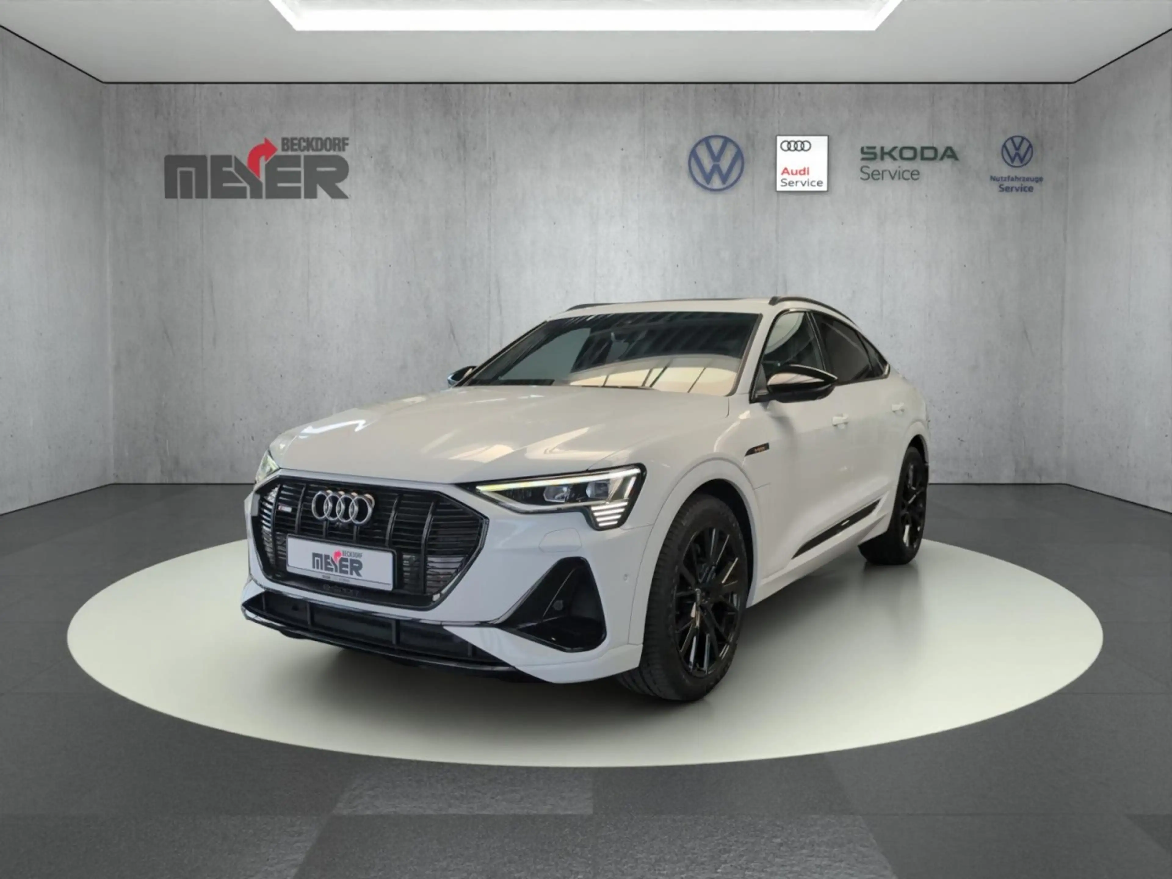 Audi e-tron Sportback S line quattro 230 kW Klima Navi