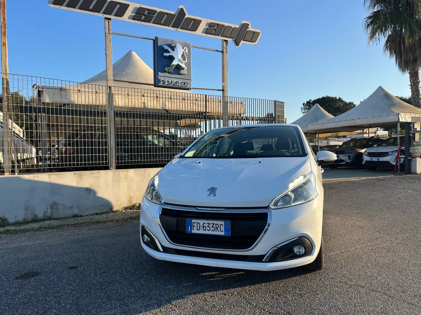 Peugeot 208 5p 1.2 puretech Active 82cv Bianco - 2