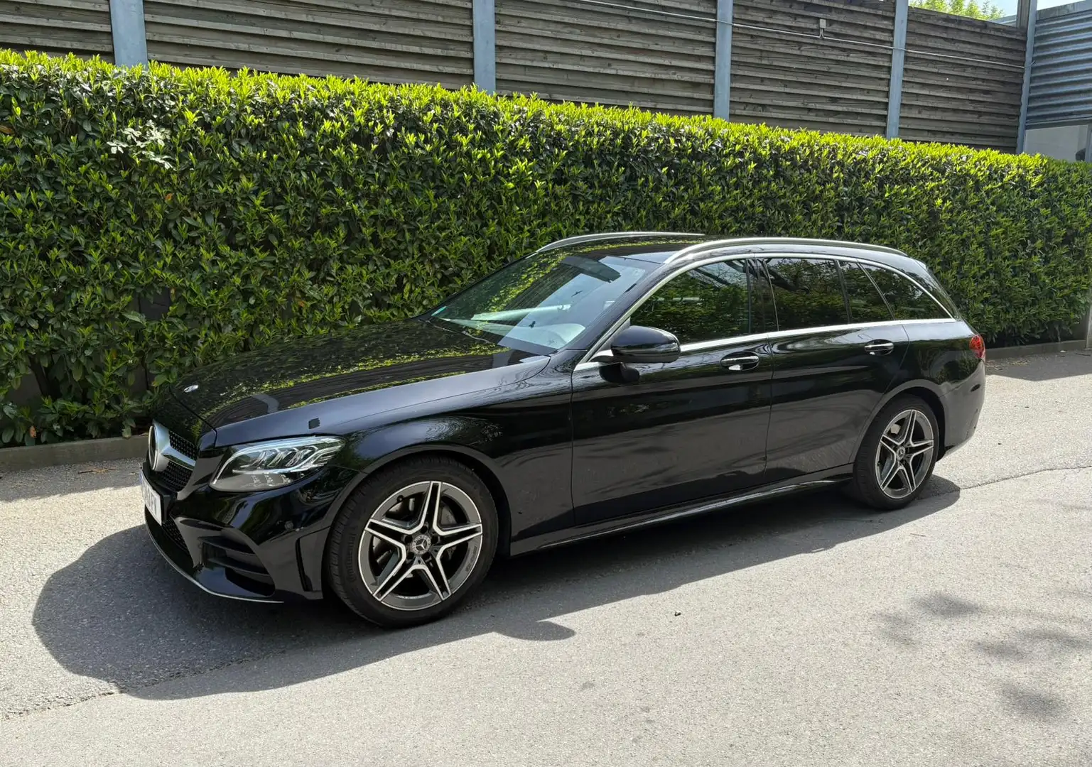 Mercedes-Benz C 220 C 220 d T Aut. AMG-Line Schwarz - 1