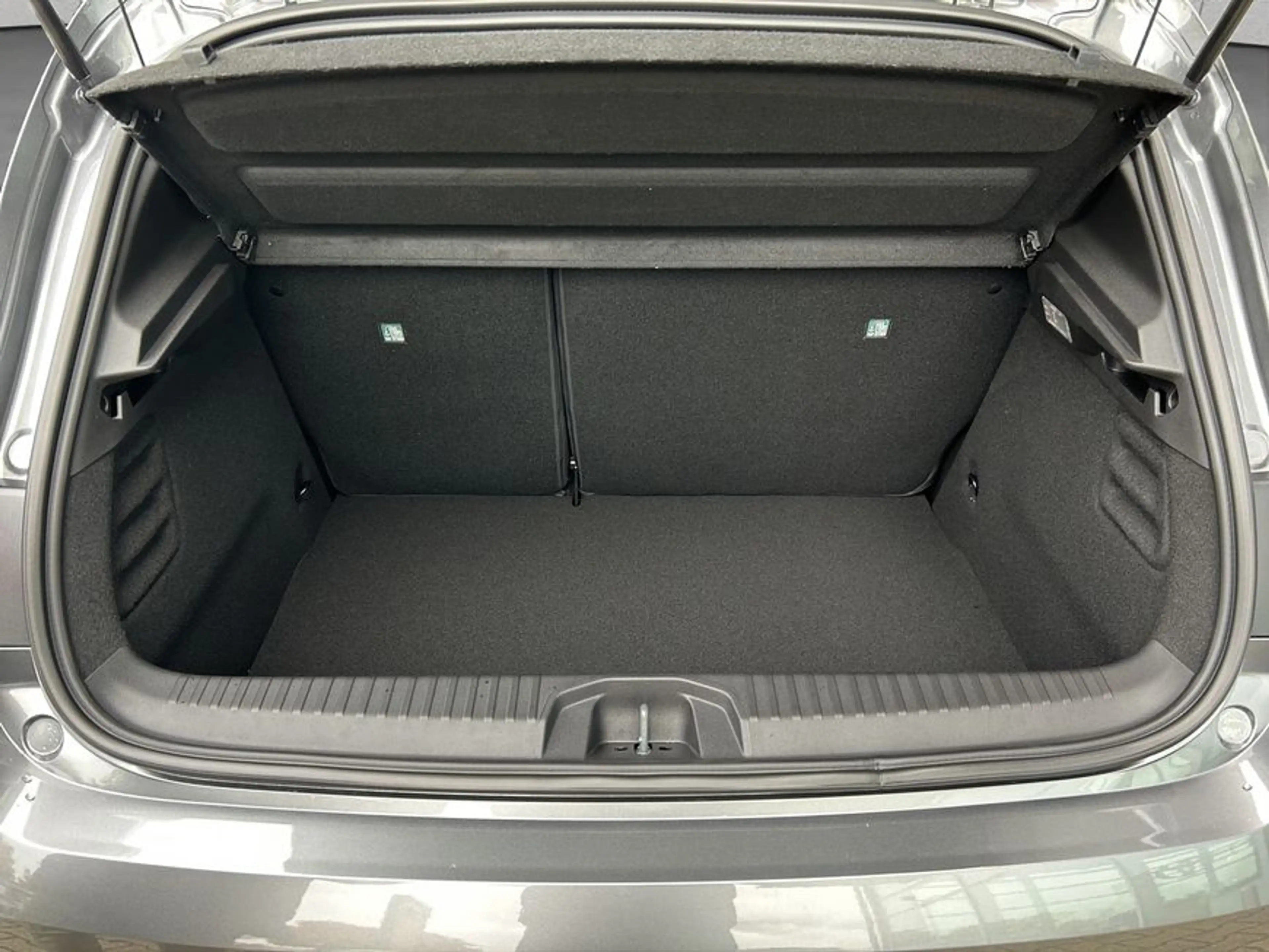 Mitsubishi Colt 1.6 Hybrid Edition — photo 4