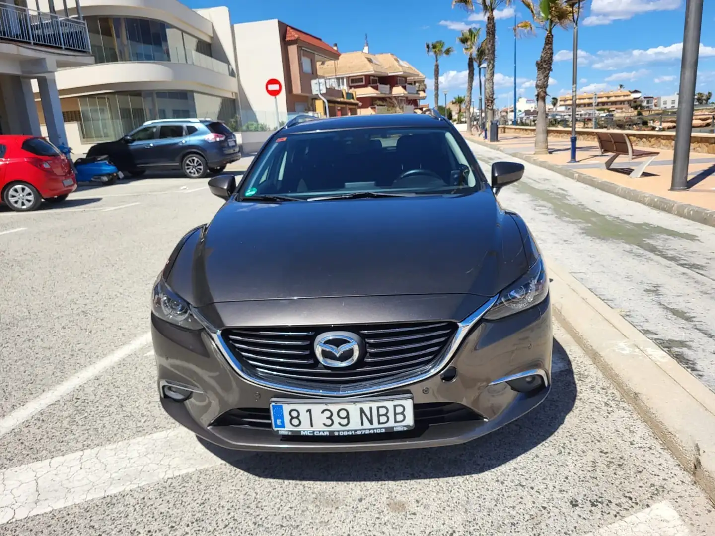 Mazda 6 M6 W. 2.2DE Lux.+Prem.Black+Travel+SR(Navi)Aut. 12 - 1