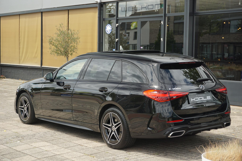 Mercedes-Benz C 300 Estate e AMG Line | PANO — photo 2