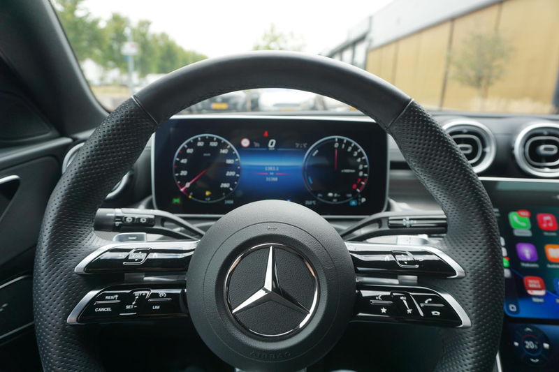 Mercedes-Benz C 300 Estate e AMG Line | PANO — photo 13