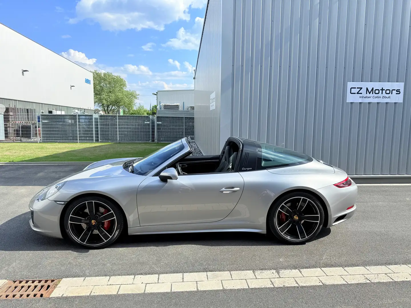 Porsche 991 911 Targa 4S PDK Sportabgas SportChrono LED Bose Silber - 2