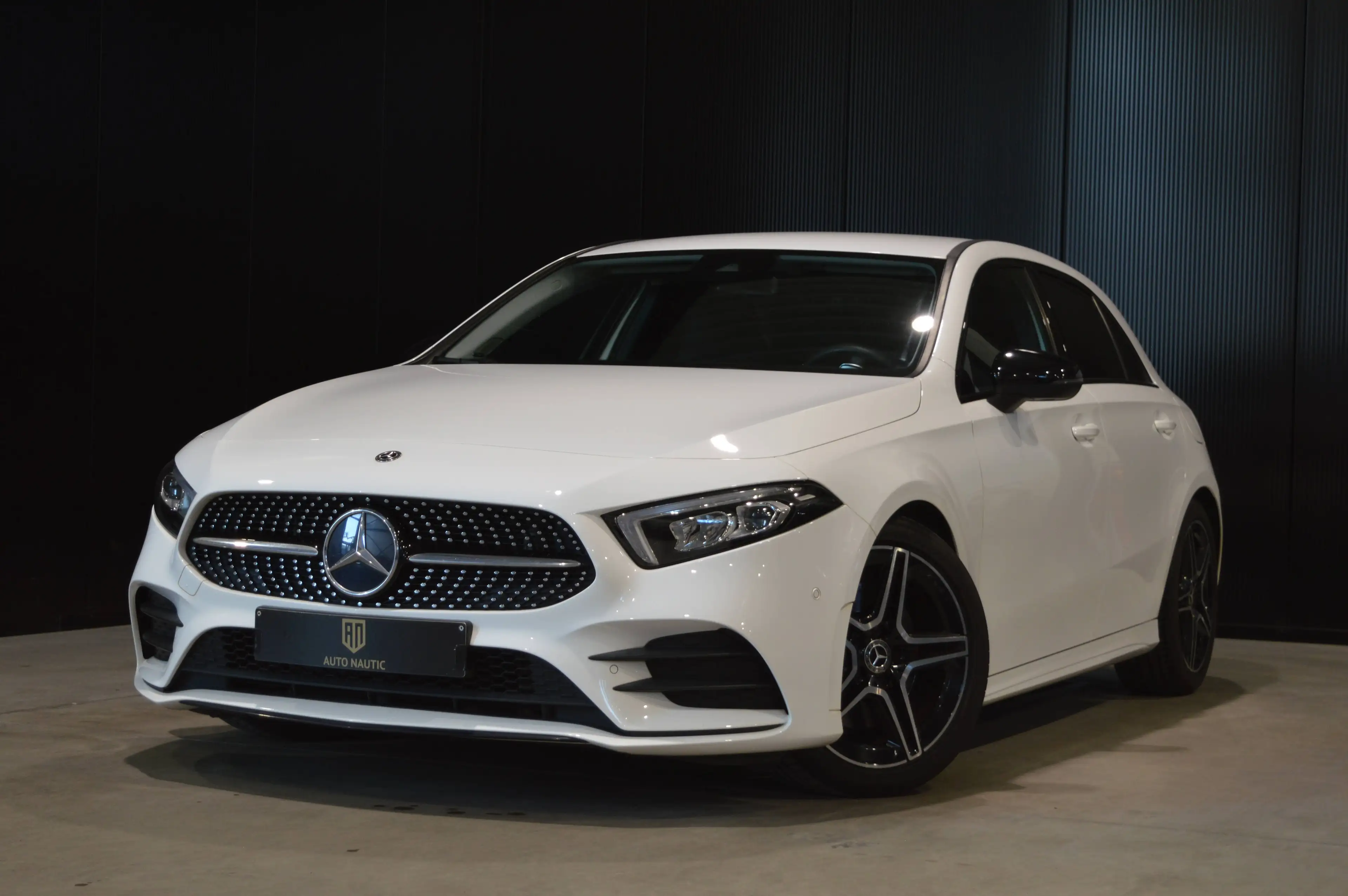 Mercedes-Benz A 220 d AMG Line - Nigh pack - Burmeister - Top condition
