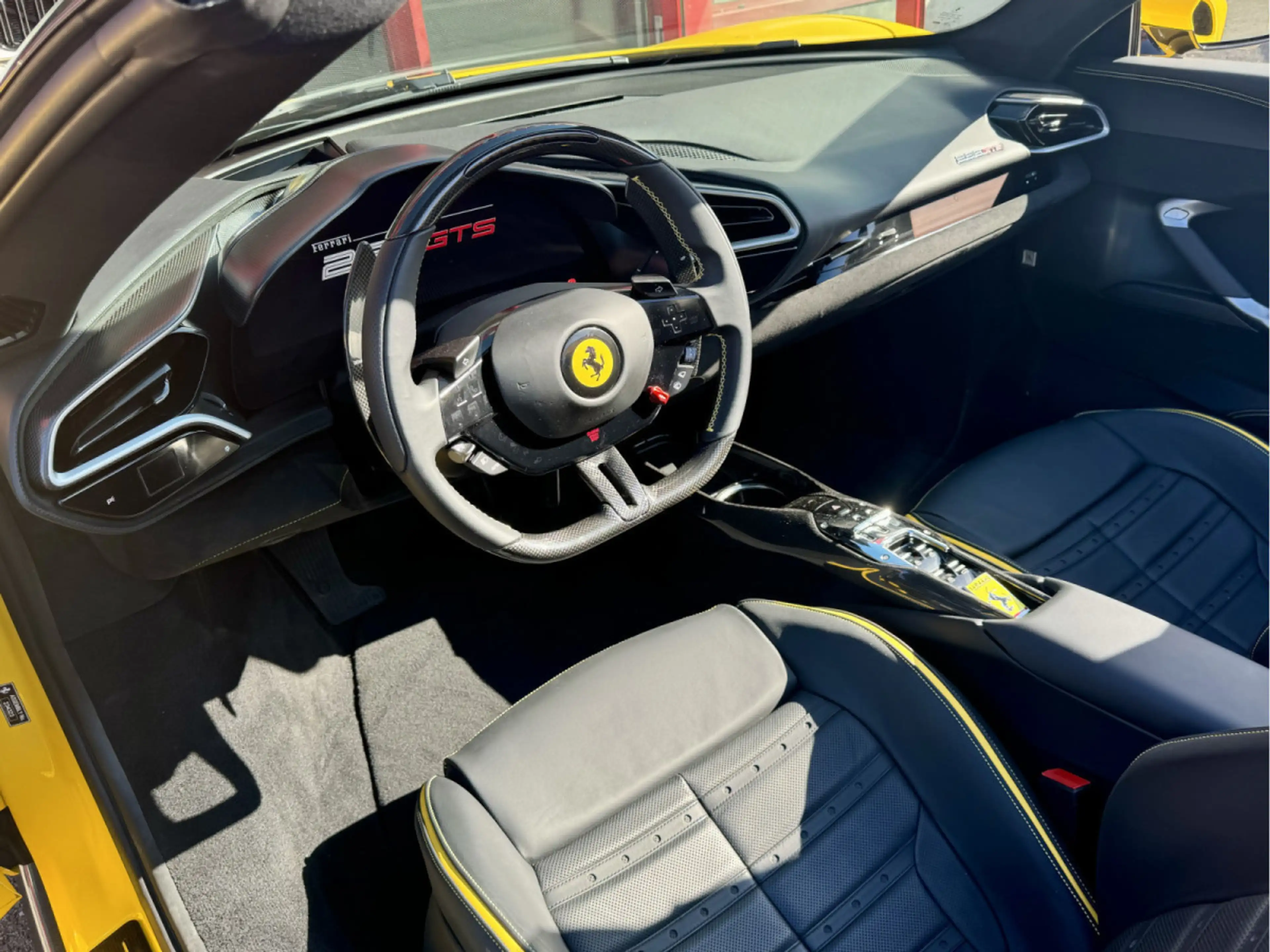 Ferrari 296 GTS Full Full options sièges Confort CARBON LIFT JBL H — photo 11