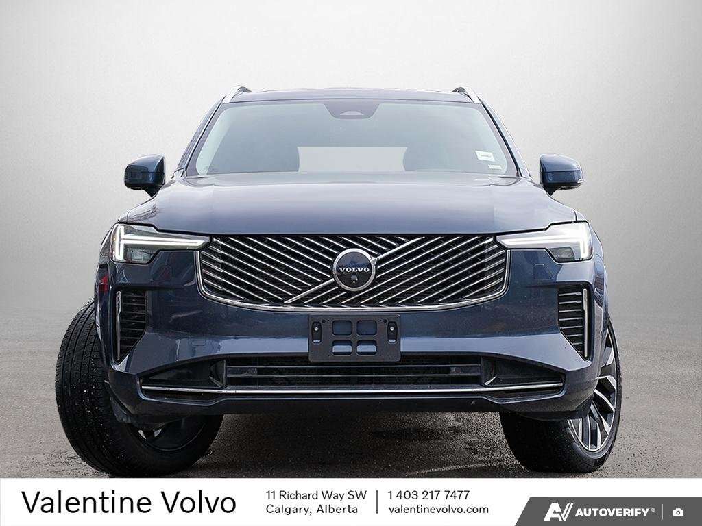 2026 Volvo XC90 Ultra Bright Theme alt 2
